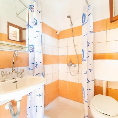 Minore Studio 4 *